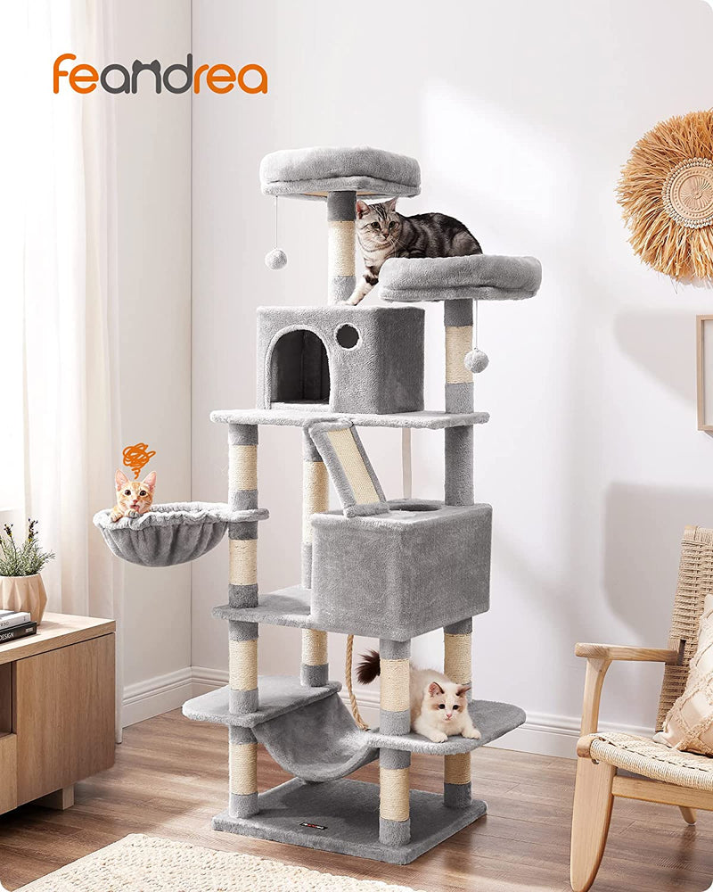 Image of the assembly instructions for the Cat Tree, demonstrating the ease of setting up the 168cm tall structure.