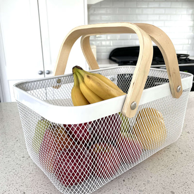 Large Wire Basket with Wooden Handle (Set of 3)